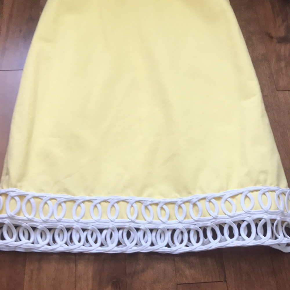 Spring Lilly Pulitzer dress. - Picture 2 of 4